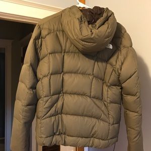 Women’s North Face Down Coat